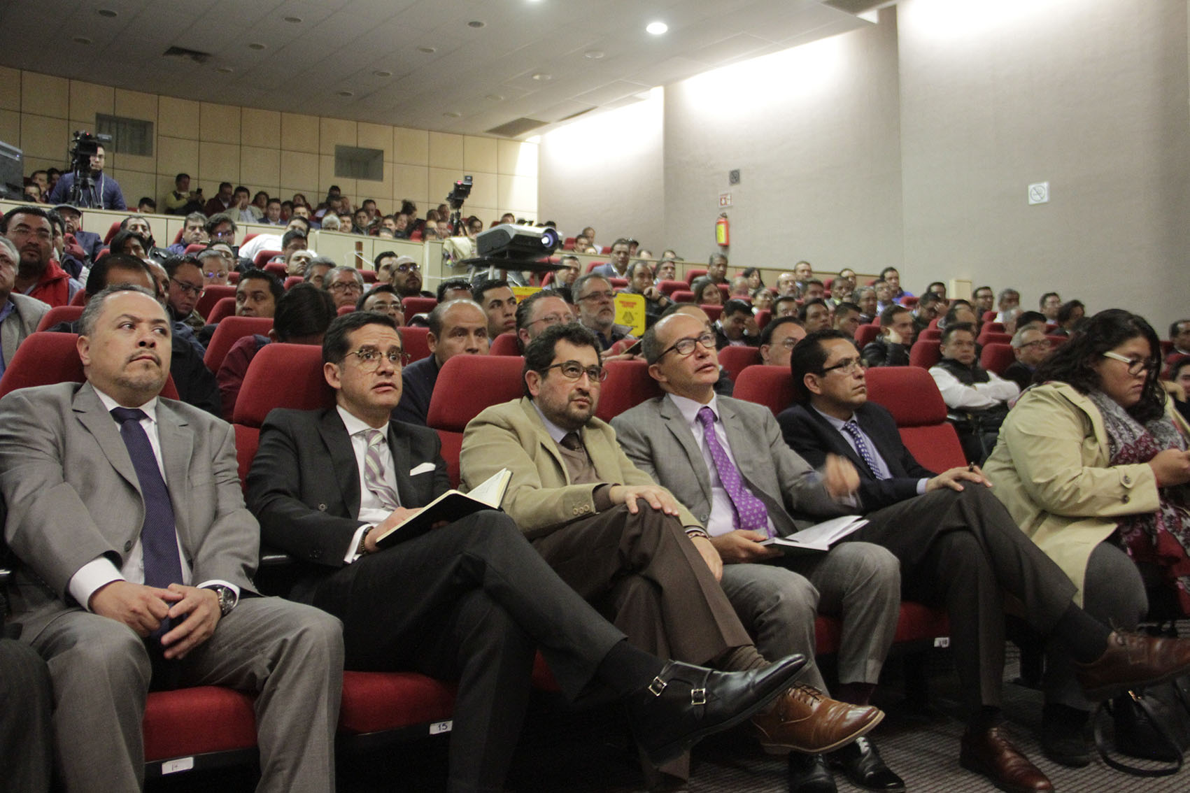 LISTAS A LAS 146 EMPRESAS QUE INICIARÁN LA RECONSTRUCCIÓN MASIVA VIVIENDAS UNIFAMILIARES-02.jpg