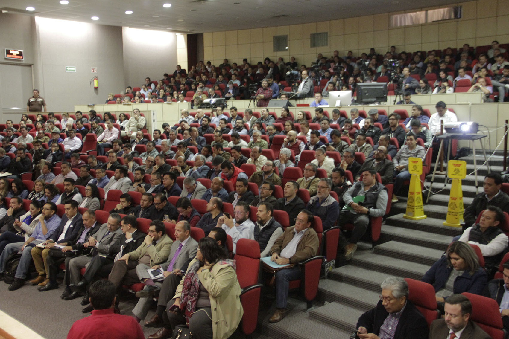 LISTAS A LAS 146 EMPRESAS QUE INICIARÁN LA RECONSTRUCCIÓN MASIVA VIVIENDAS UNIFAMILIARES-03.jpg