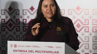 Entrega Comisión para la Reconstrucción Multifamiliar Torres Adalid 703, en la Alcaldía Benito Juárez